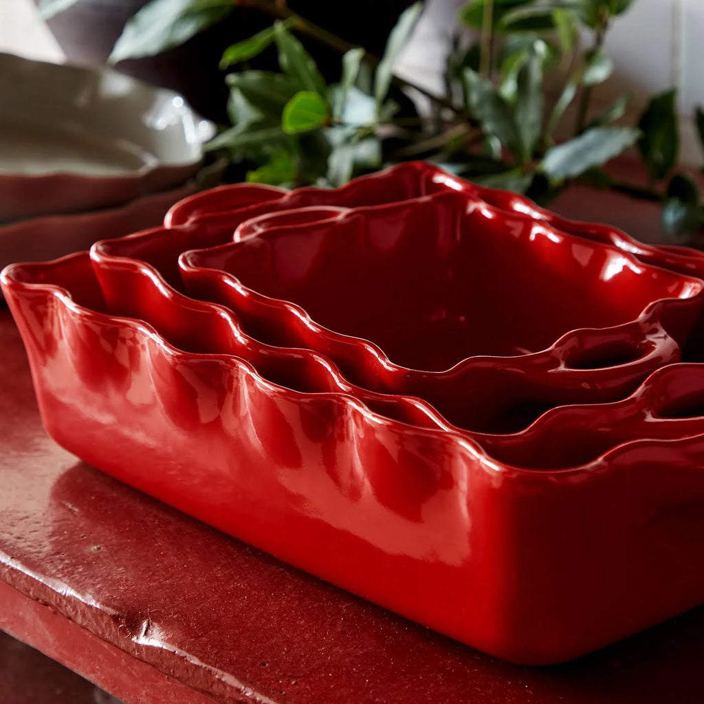 Red Ruffled Rectangular Baker W60447