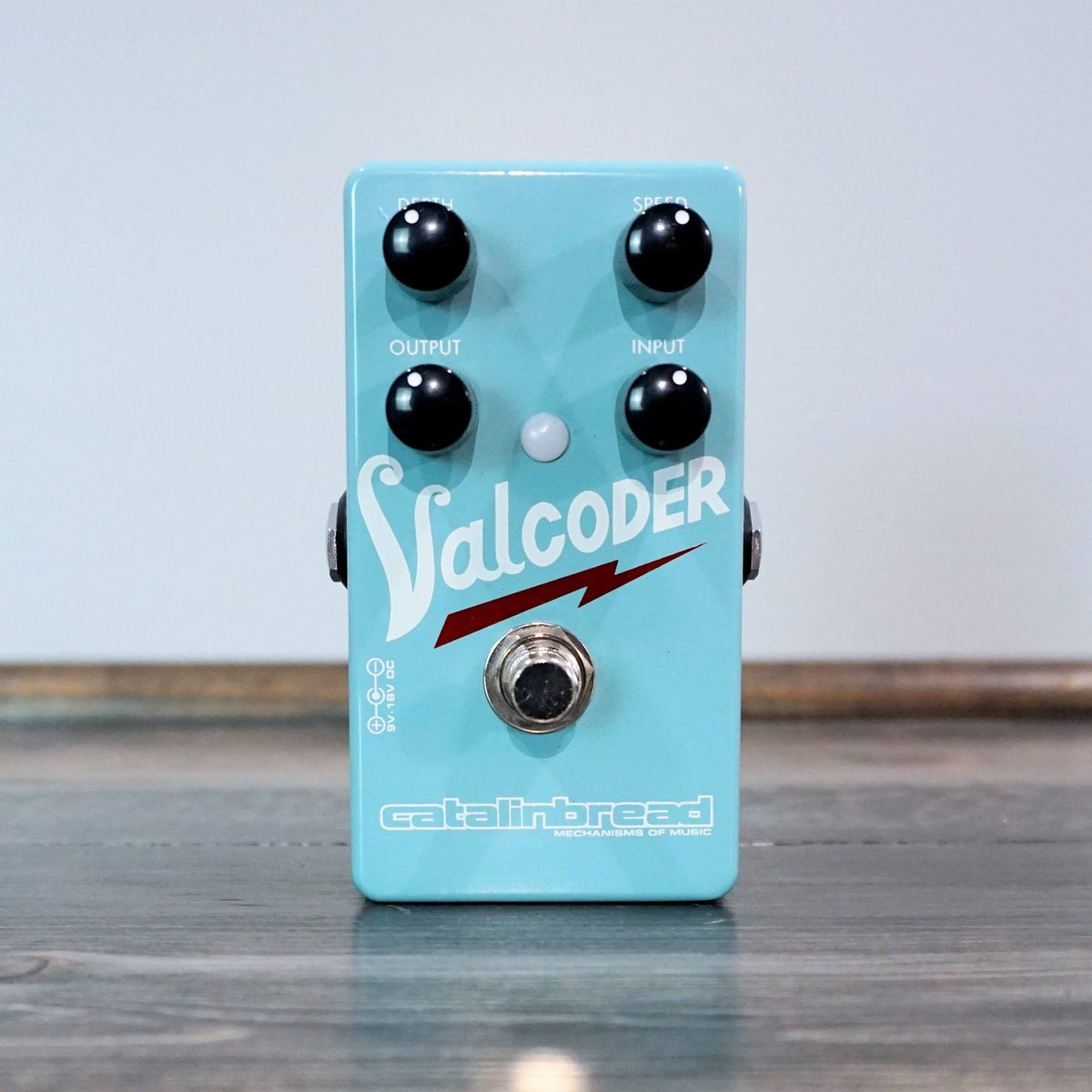 Tremolo Pedal H85356