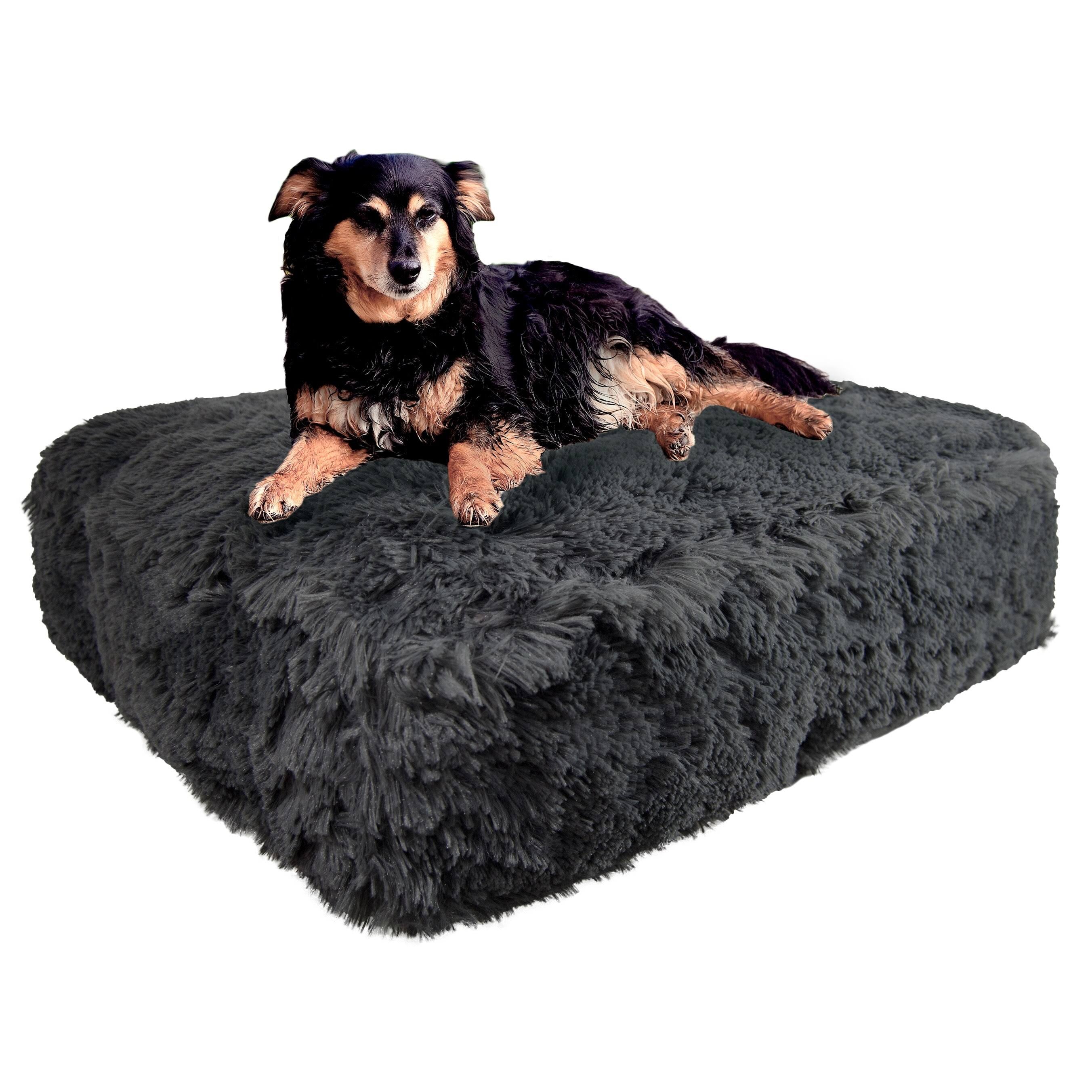 Large 46 inch x 35 inch Grey Faux Fur Pet Bed R45867