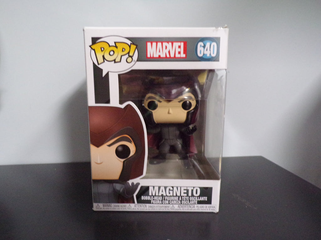 Magneto Bobblehead (3.75") P112532