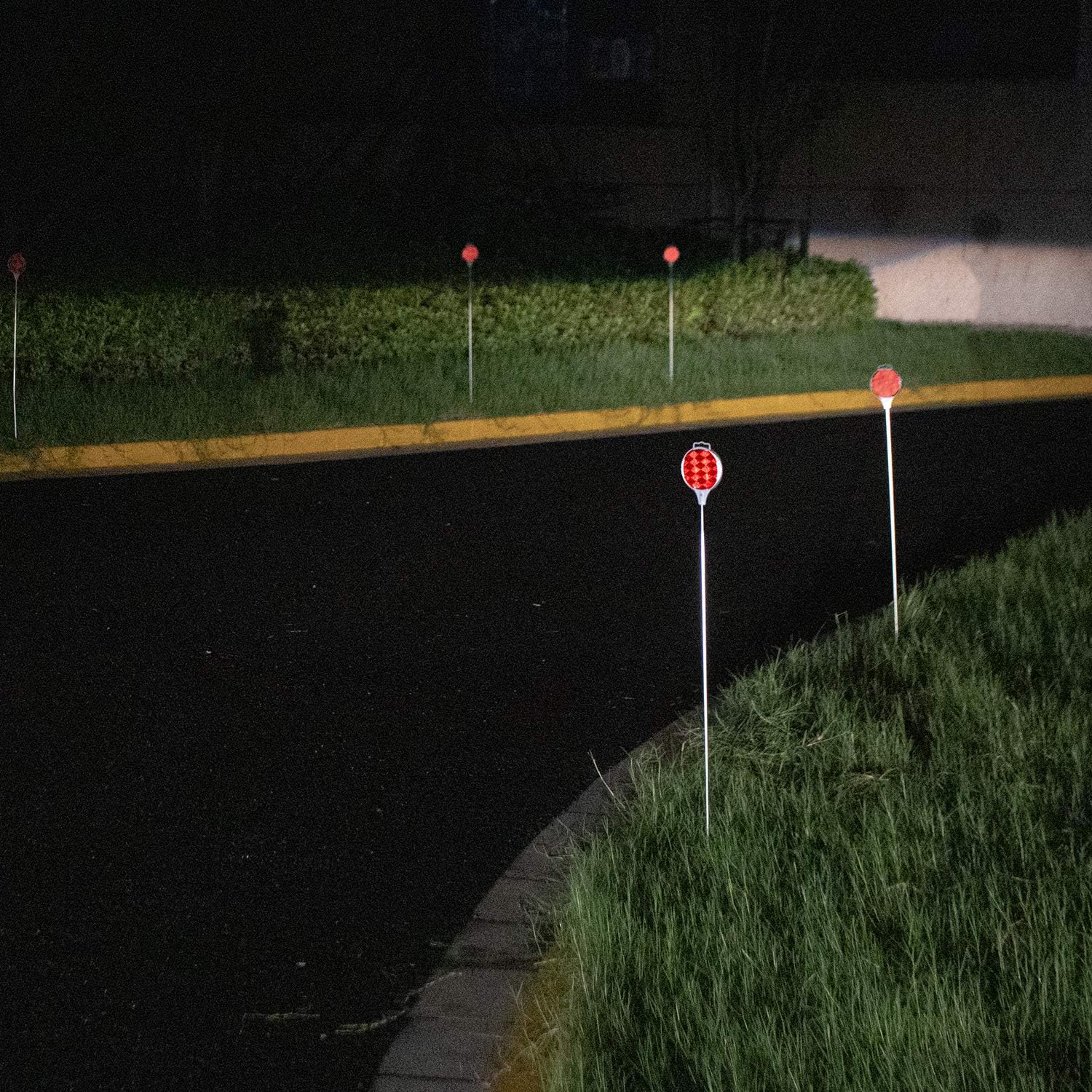 Red Reflective Driveway Markers 37.5-inch Double Sided Metal Post Driveway Reflectors 16 Pack F834282