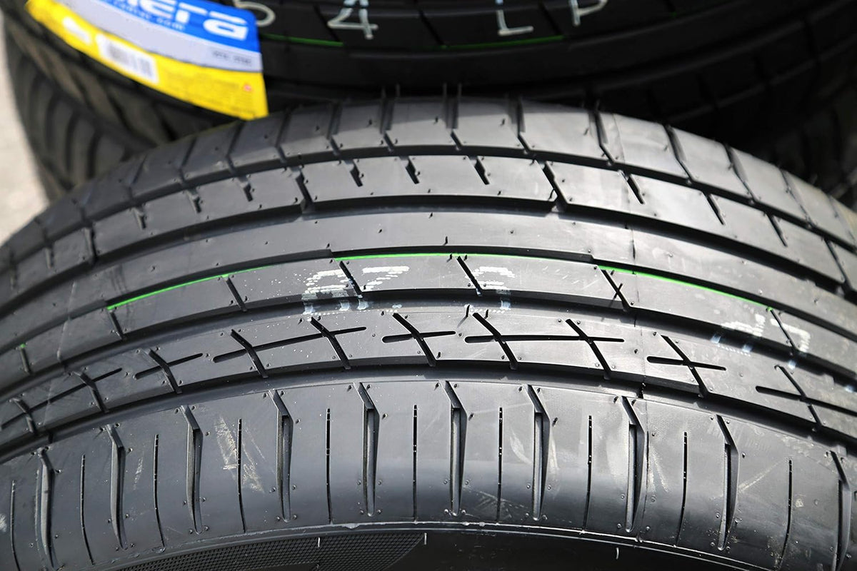 275/45ZR22 112W XL High Performance All-Season Radial Tire S395249
