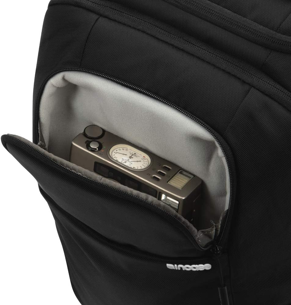 Black One Size DSLR Pro Pack O52688