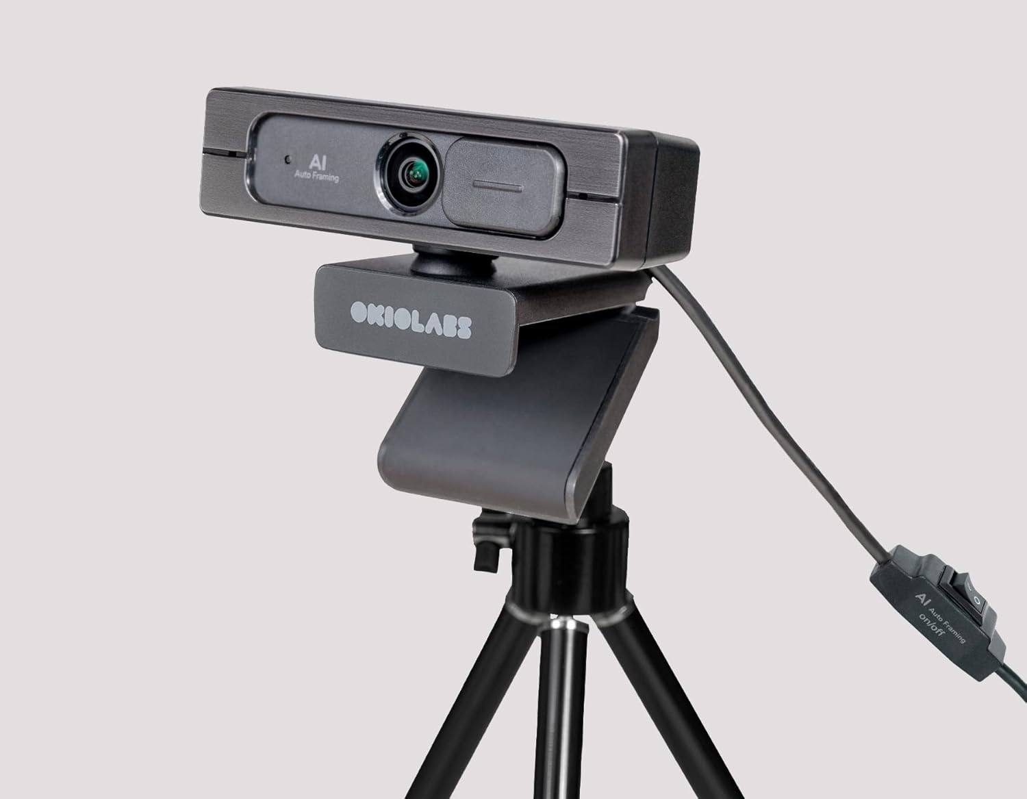 4K Ultra HD Webcam with AI Auto Framing, Wide 125-degree View, Dual Mics & Built-in Privacy Cover, with Tripod J749177