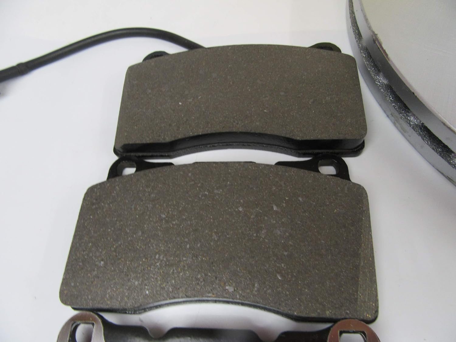 Brake Pads Rotors Air Cabin Oil Filter for Maserati Ghibli 2014-16 E3727