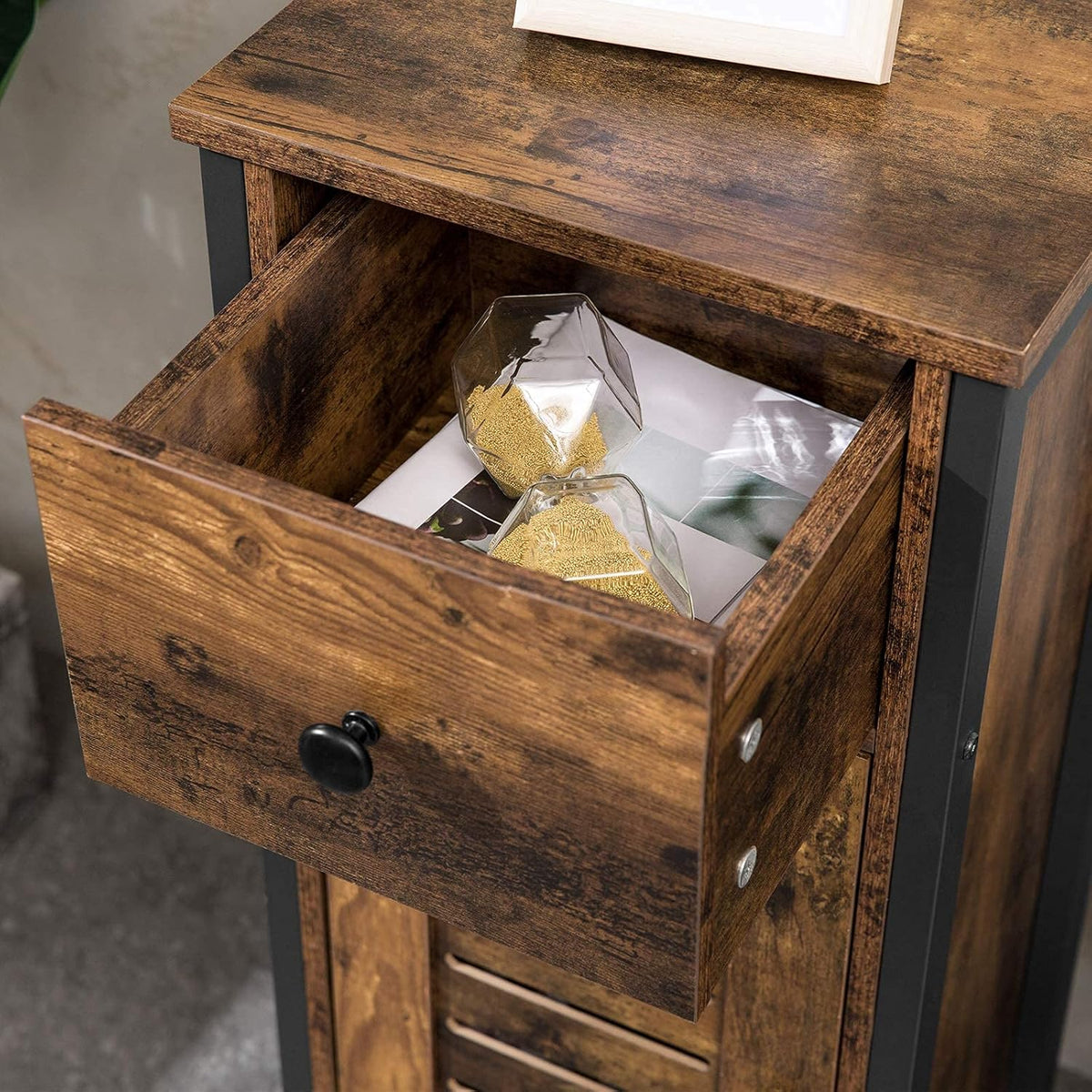 Rustic Brown Storage Cabinet with Drawer and Height-Adjustable Shelves V566