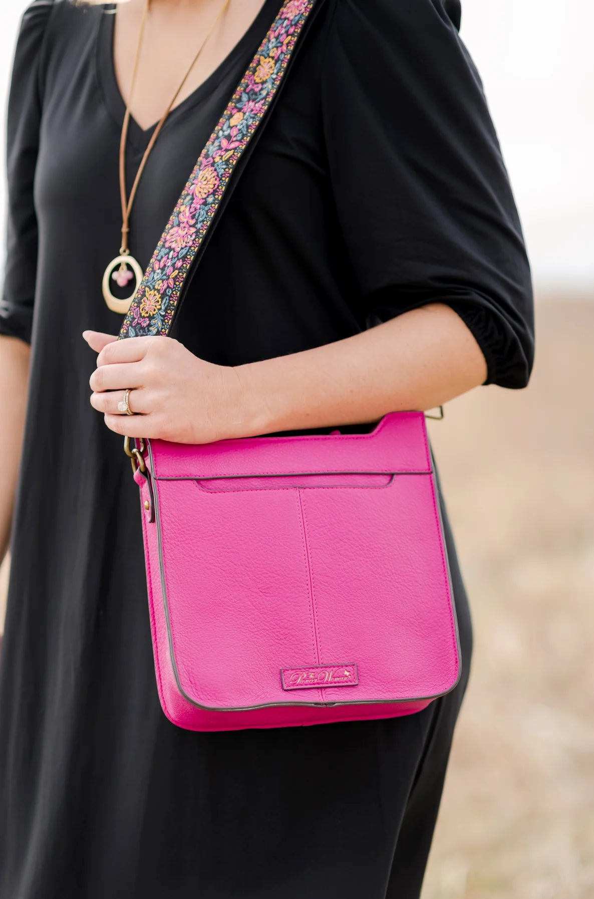 Festival Fuchsia Medium Crossbody Handbag with Guitar Strap I947767