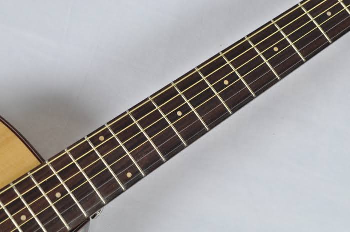 Natural Acoustic-Electric Guitar T7700